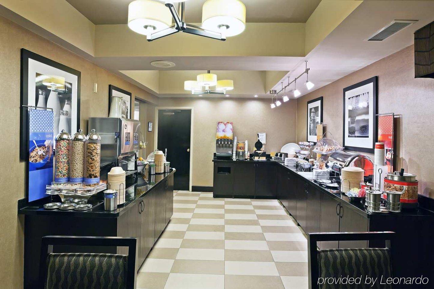 Comfort Inn Plano-Dallas Restaurant photo