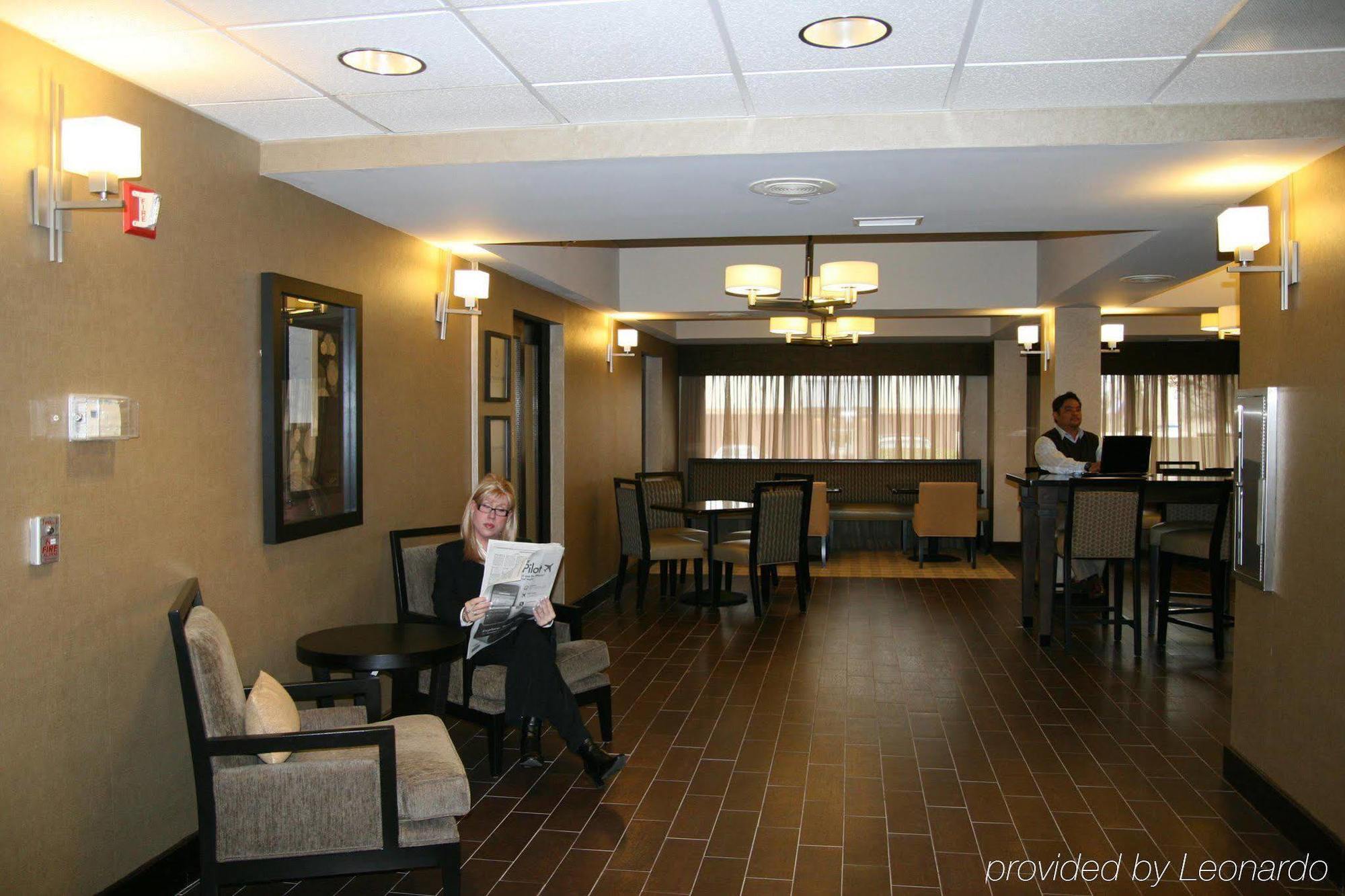 Comfort Inn Plano-Dallas Interior photo