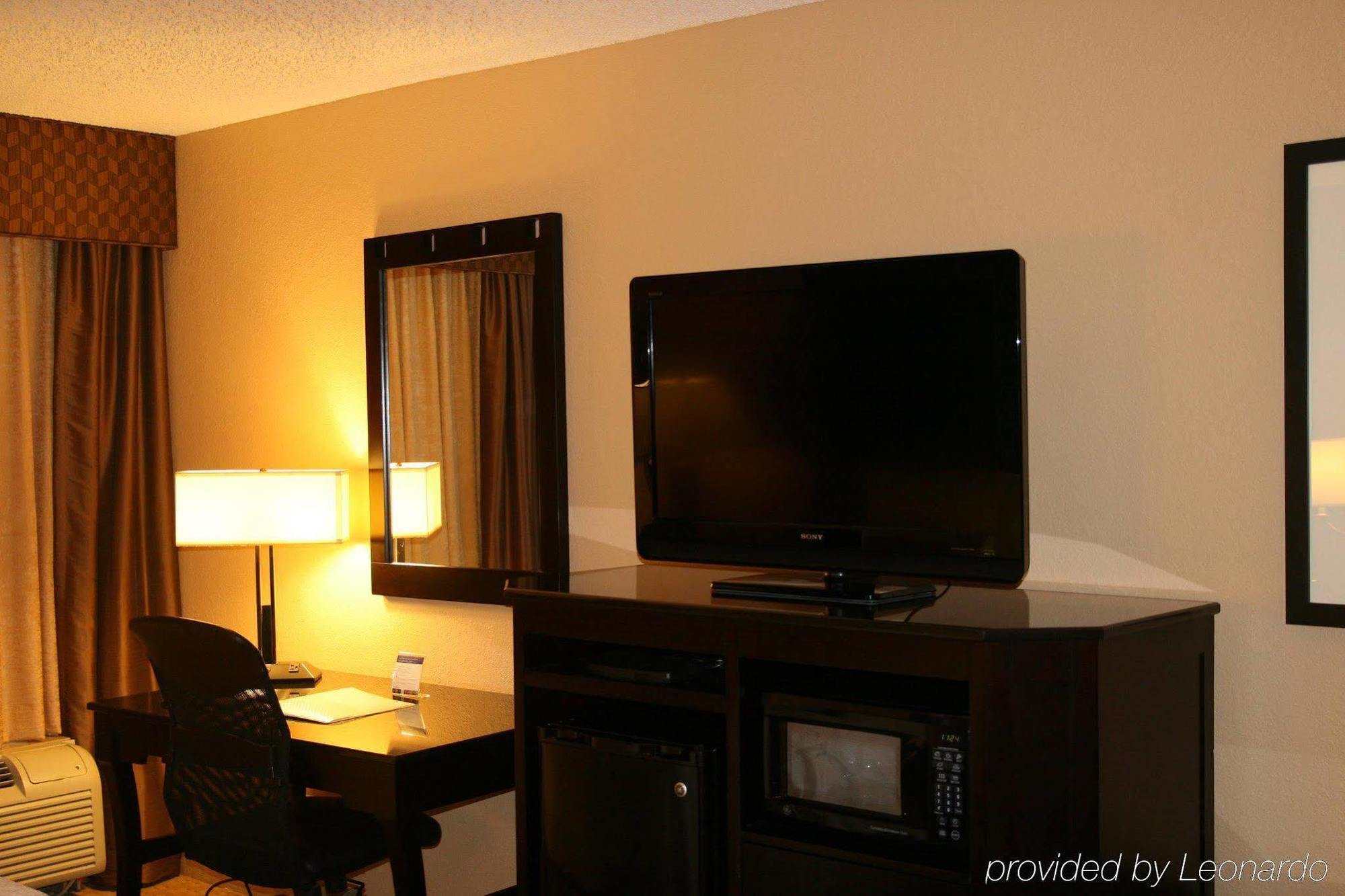 Comfort Inn Plano-Dallas Room photo